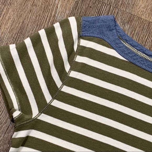 LAUREN Ralph Lauren Stripped T-Shirt Size Medium - Picture 4 of 6